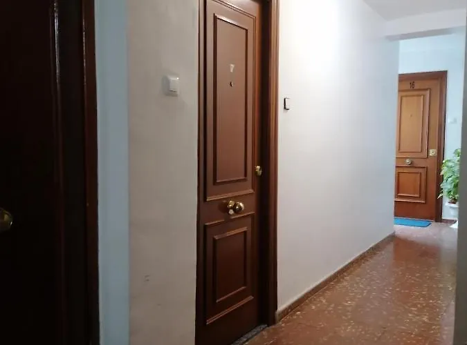 Piso En Malvarrosa 아파트 *