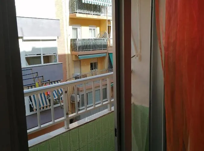 Piso En Malvarrosa Appartement